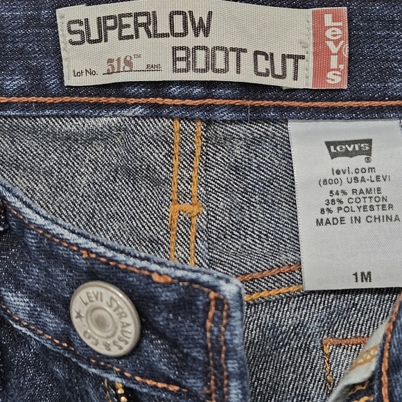 21 LEVI'S 518 DISTRESSED SUPERLOW BOOT CUT JEANS SIZE 1M - Picture 14 of 16